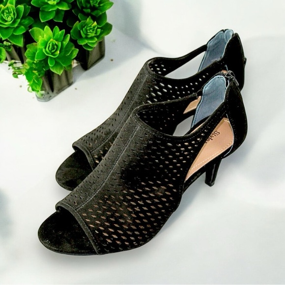 New Style & Co. Women’s Black  Haddiee Open Peep Toe Classic Ankle Shootie - Picture 8 of 16